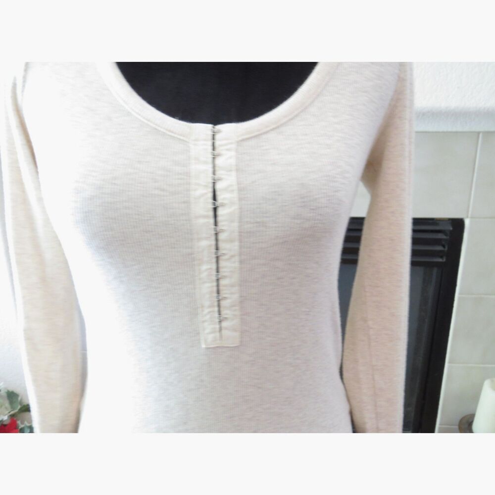 Aerie Women's Ribbed Long Sleeve Bodysuit Coquette/Minimalist Oatmeal M EUC - Picture 3 of 9